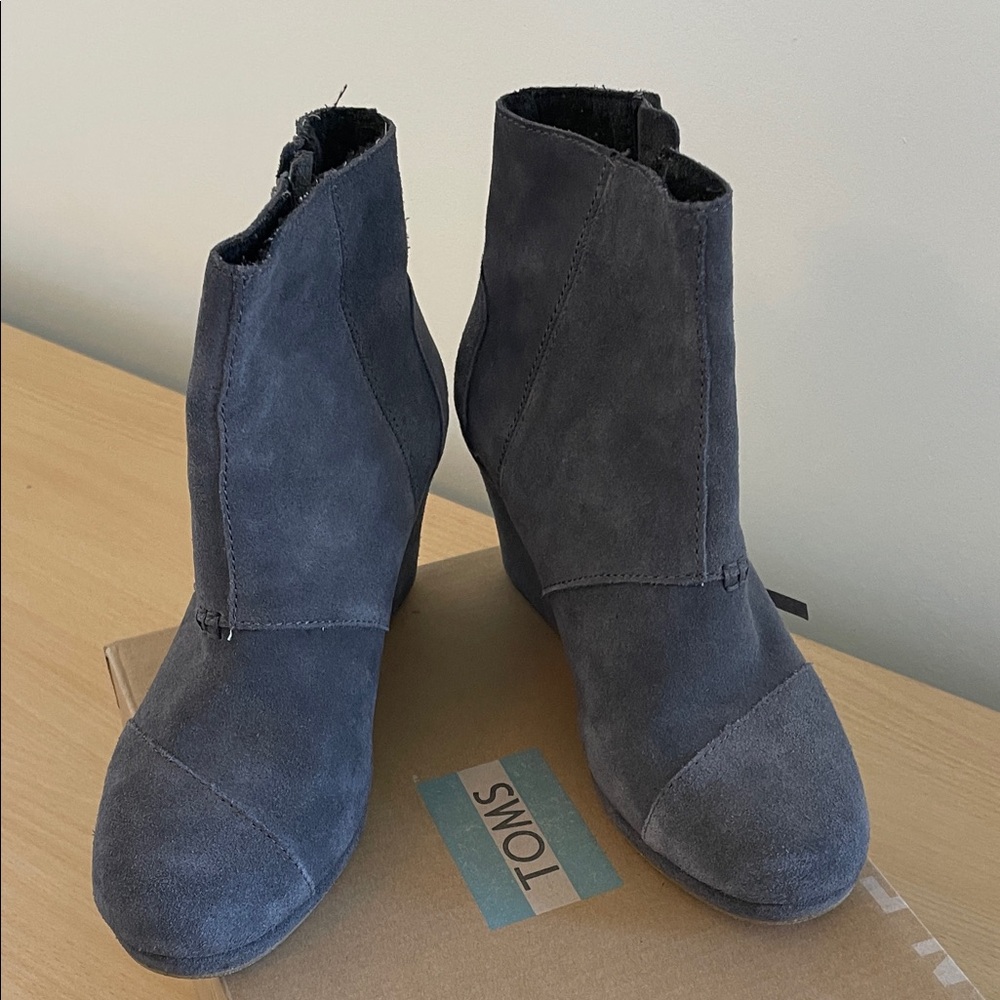 Toms Women's Charcoal Ankle Booties